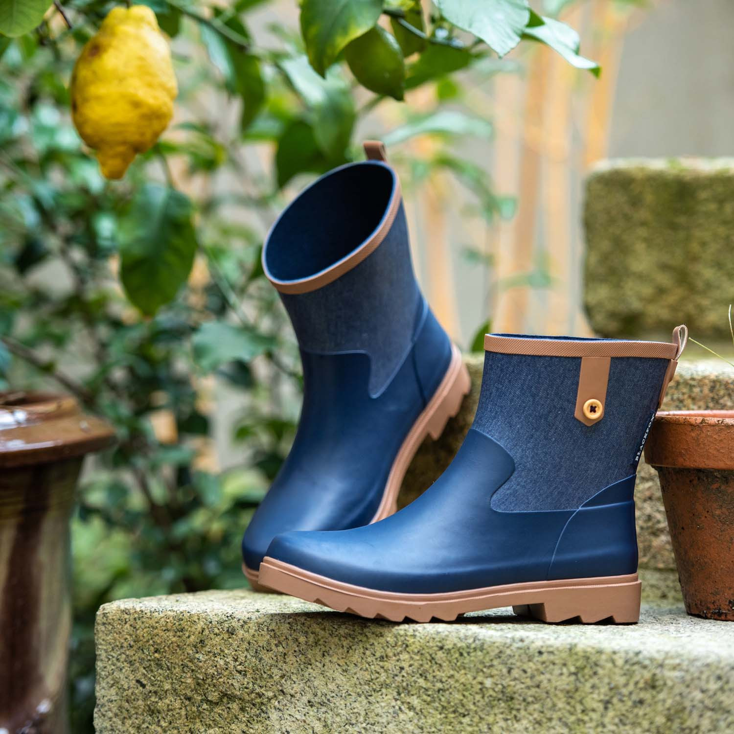 Blackfox Women s rubber ankle boots