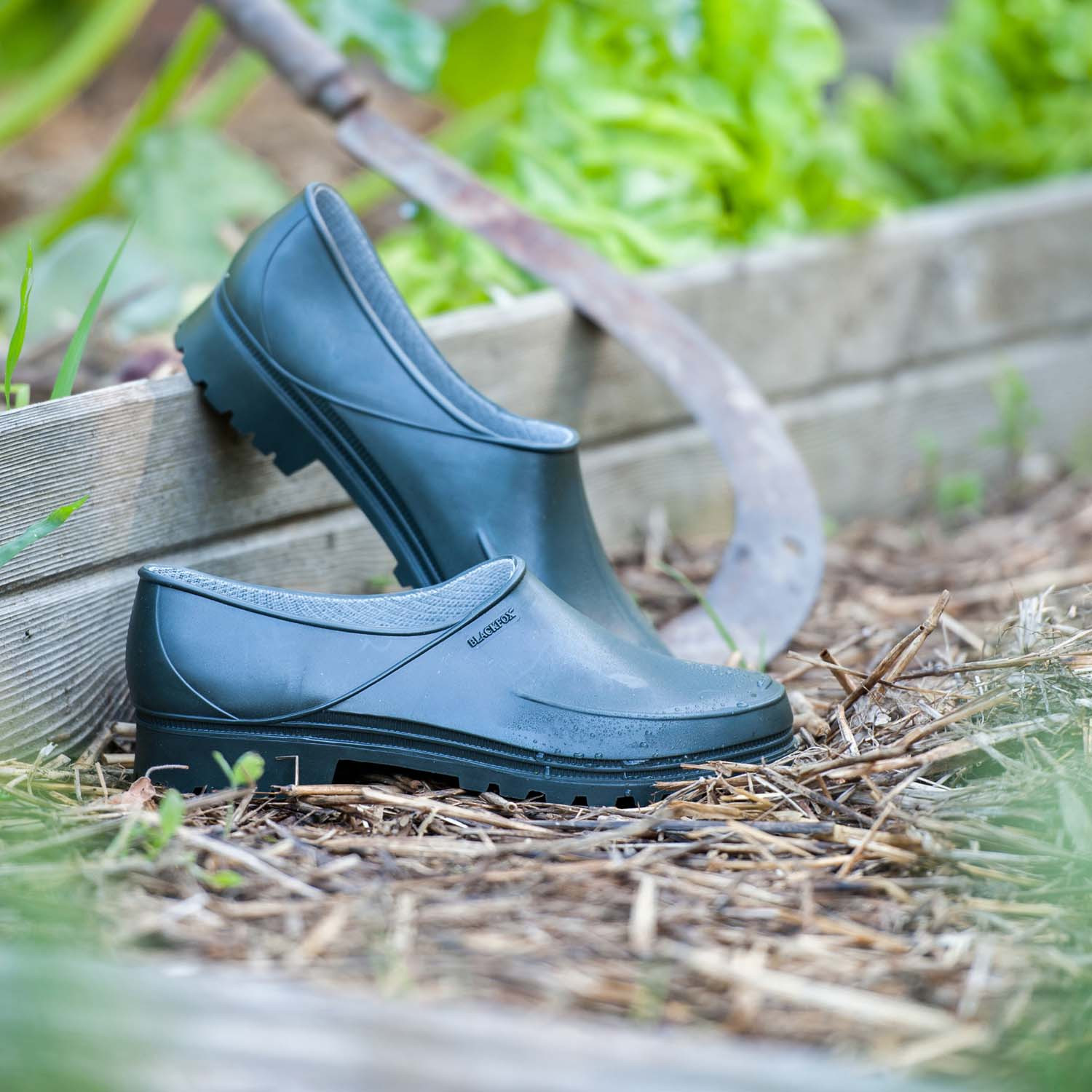 Chaussure en hotsell plastique