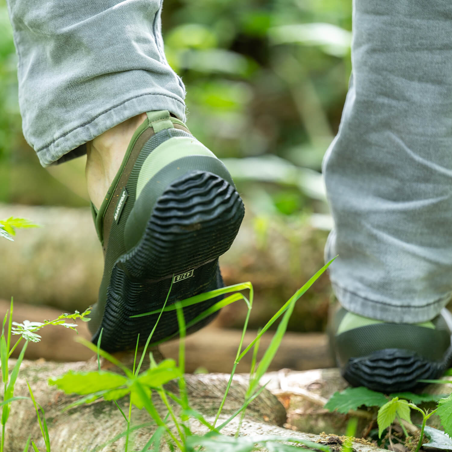 Neo footwear outlet