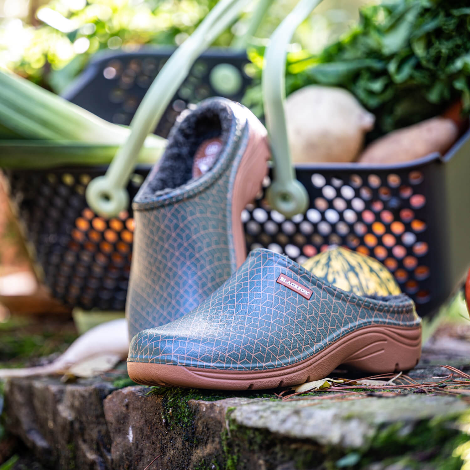 Blackfox clog discount